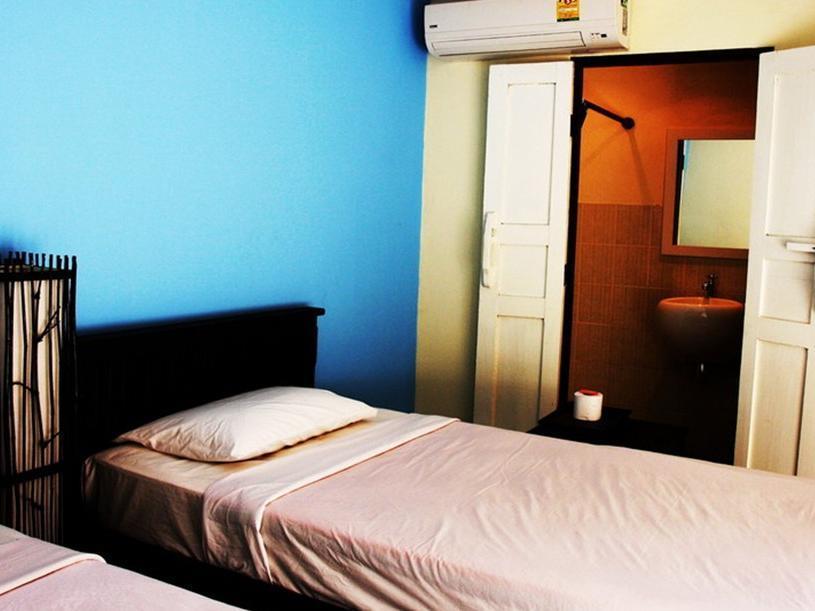 Smile House Guesthouse Чиангмай Экстерьер фото